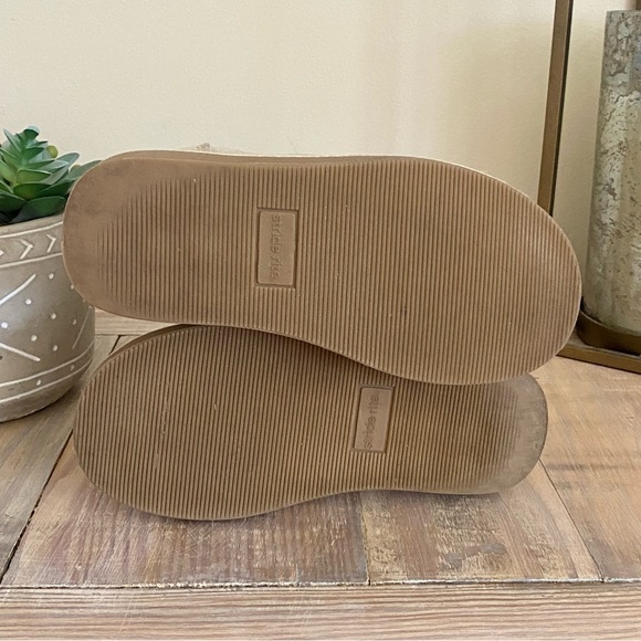 Stride Rite Disney Princess Enchanted Boot👑 - Picture 11 of 15